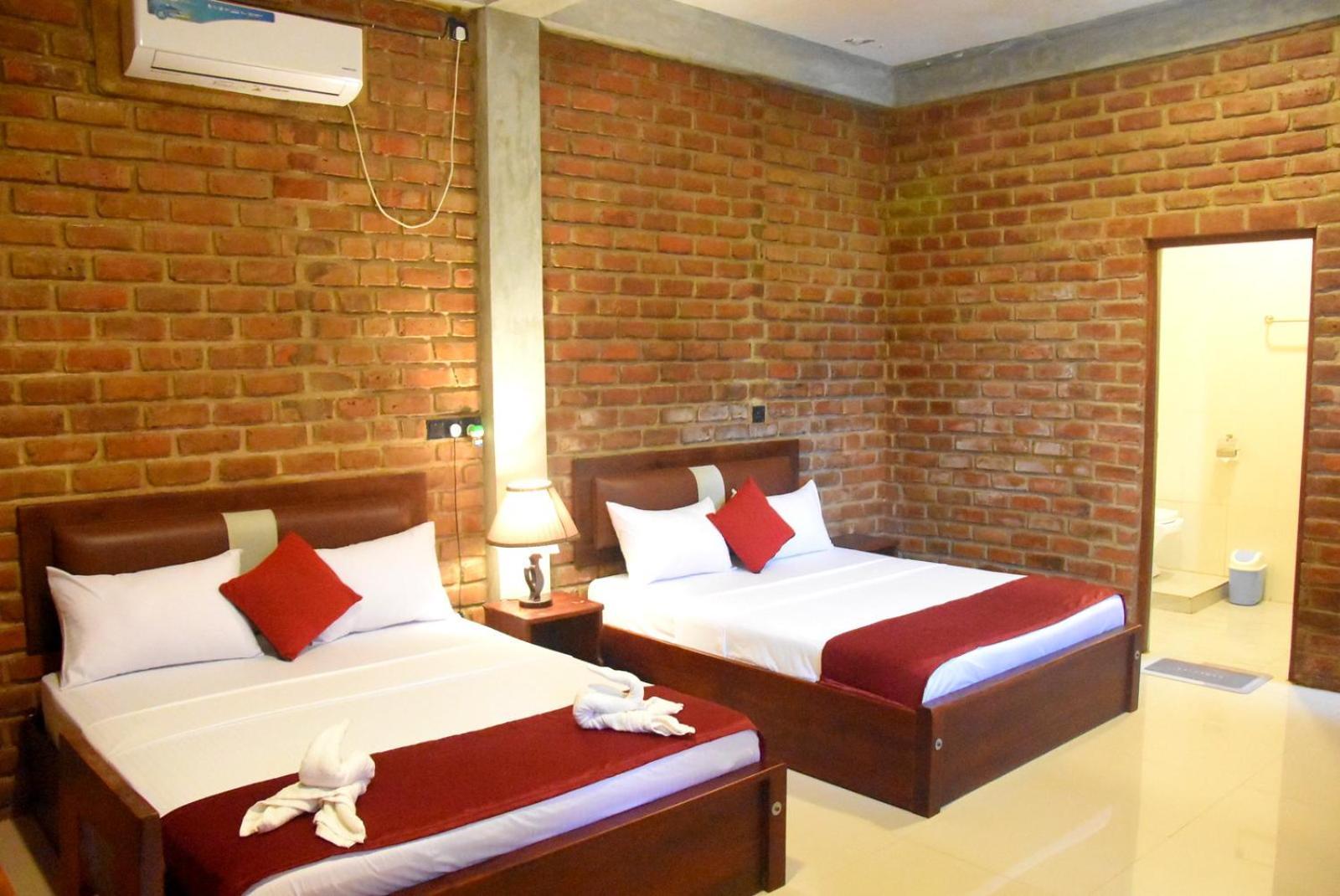 Hotel Ciel Star Anuradhapura Esterno foto